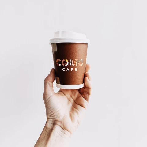 COMO CAFE | referencie - poháre s potlačou | takeawaycup.com