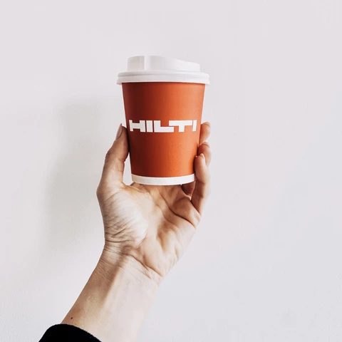 HILTI | referencie - poháre s potlačou | takeawaycup.com